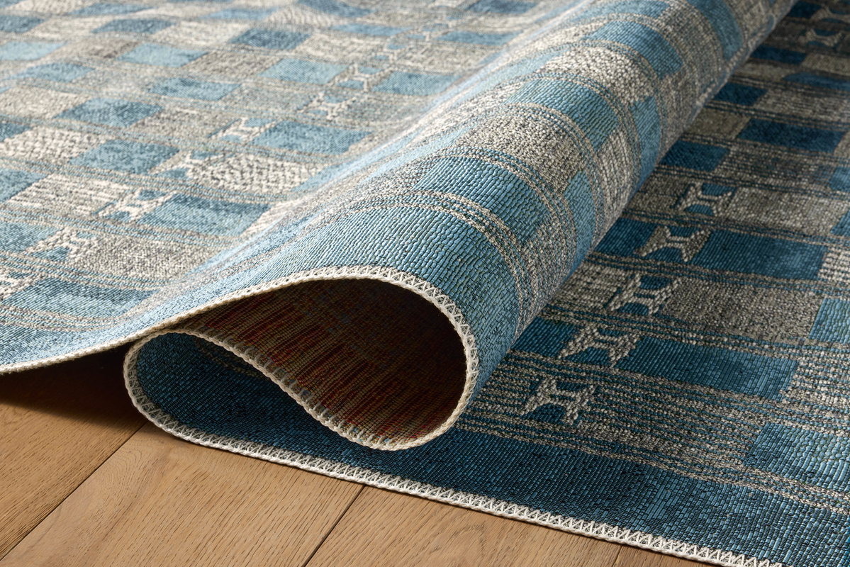 Loloi Mika Rug, 2'5" length x 4' width View 4