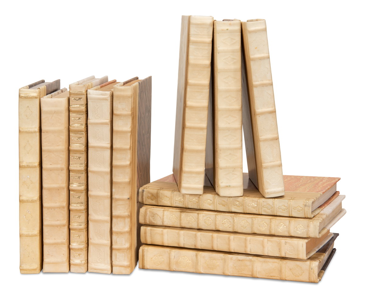 White Leather & Paper Books S/24, by Sarreid, 8" length x 2'6" width x 10" height View 3