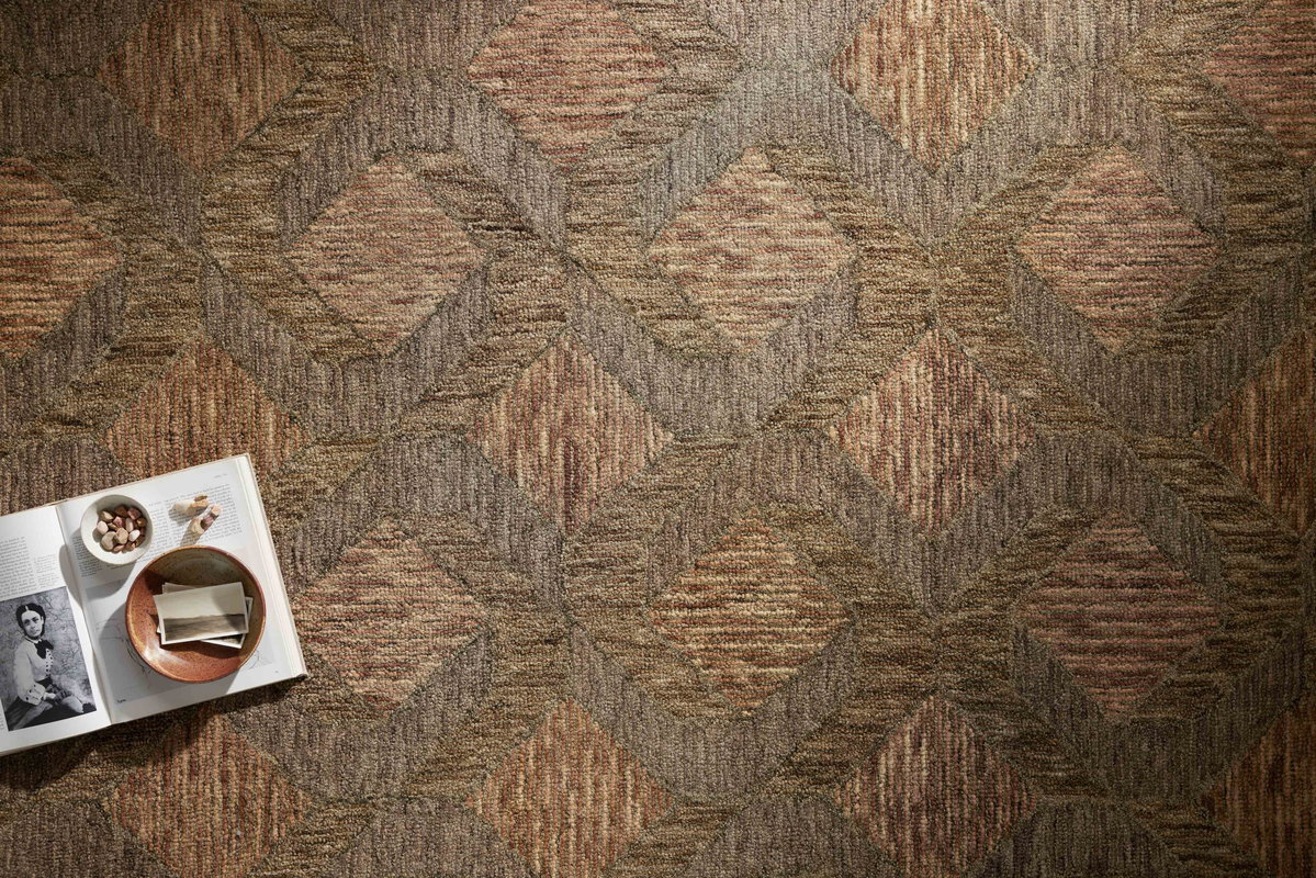 Loloi Varena Rug, 1'6" length x 1'6" width View 3