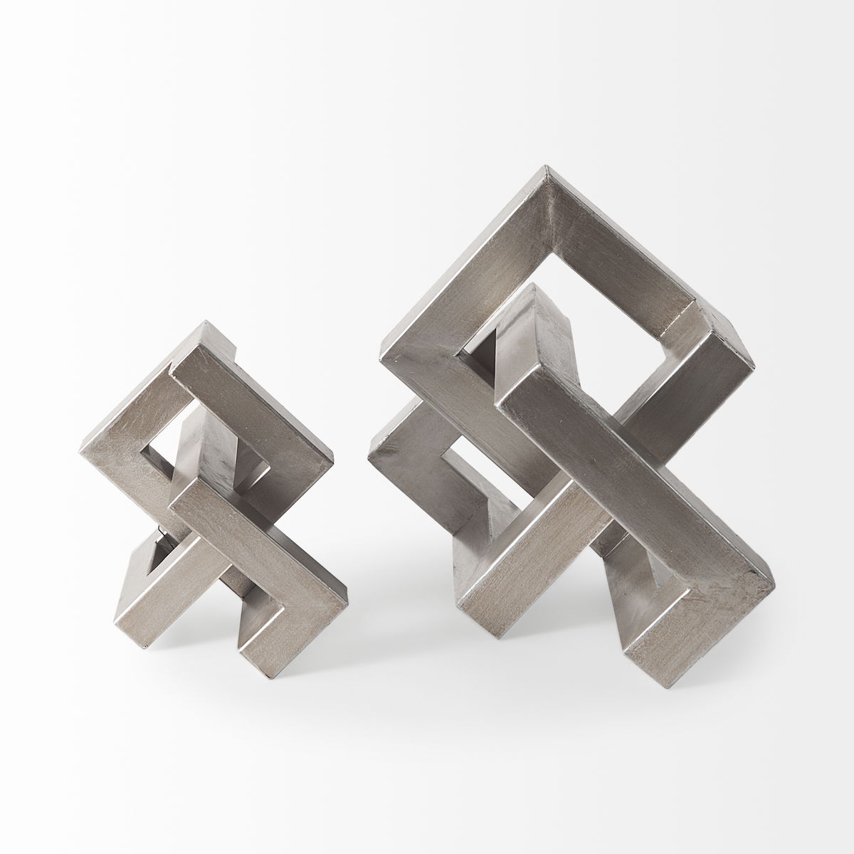 Link Small Silver Metal Sculpture Decorative Object, by Mercana, 7" length x 7.09" width x 7.09" height View 8