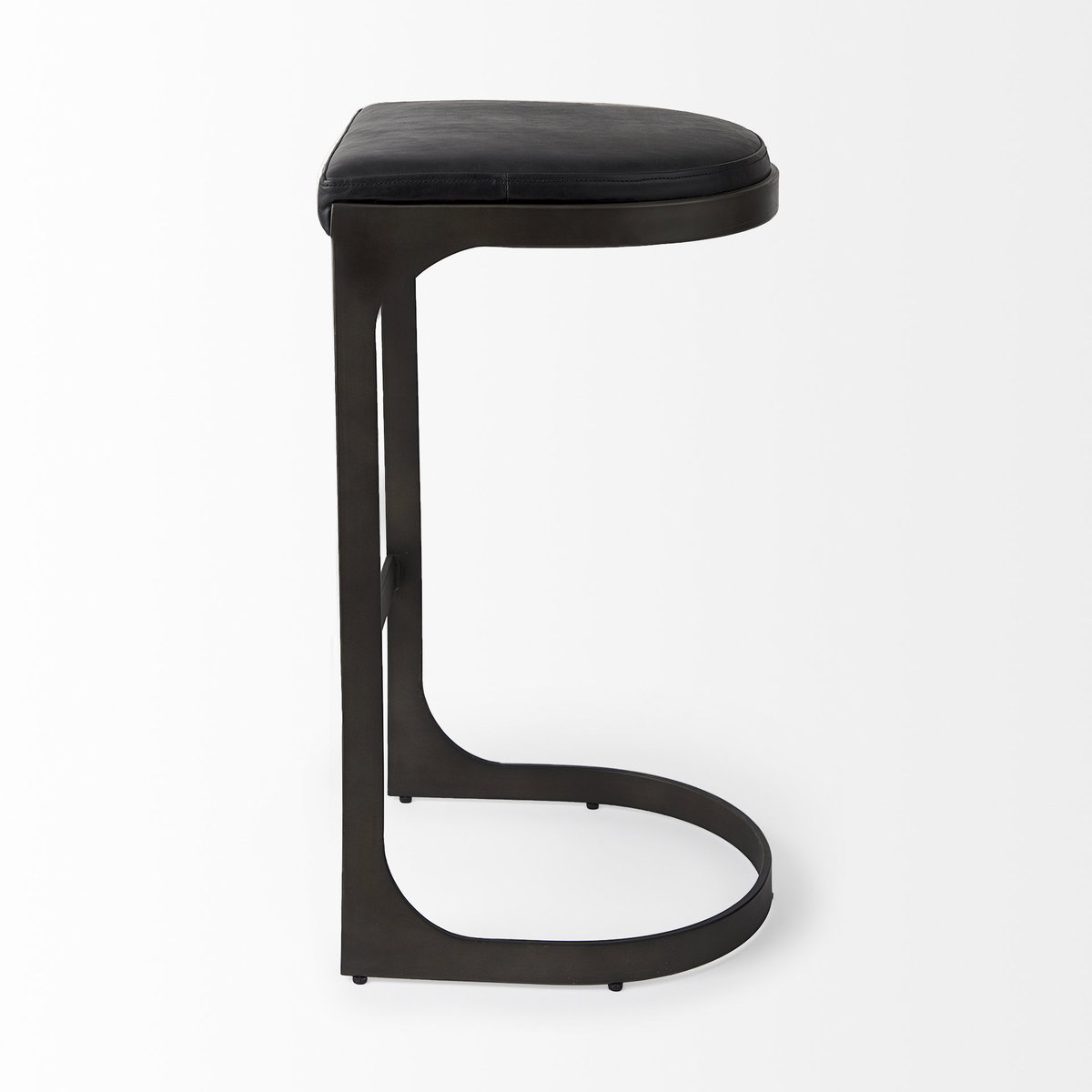 Tyson Backless 31in Seat Bar Stool | Black Leather with Black Metal, Counter & Bar Stool by Mercana, 17.25" length x 17.5" width x 31.25" height View 3
