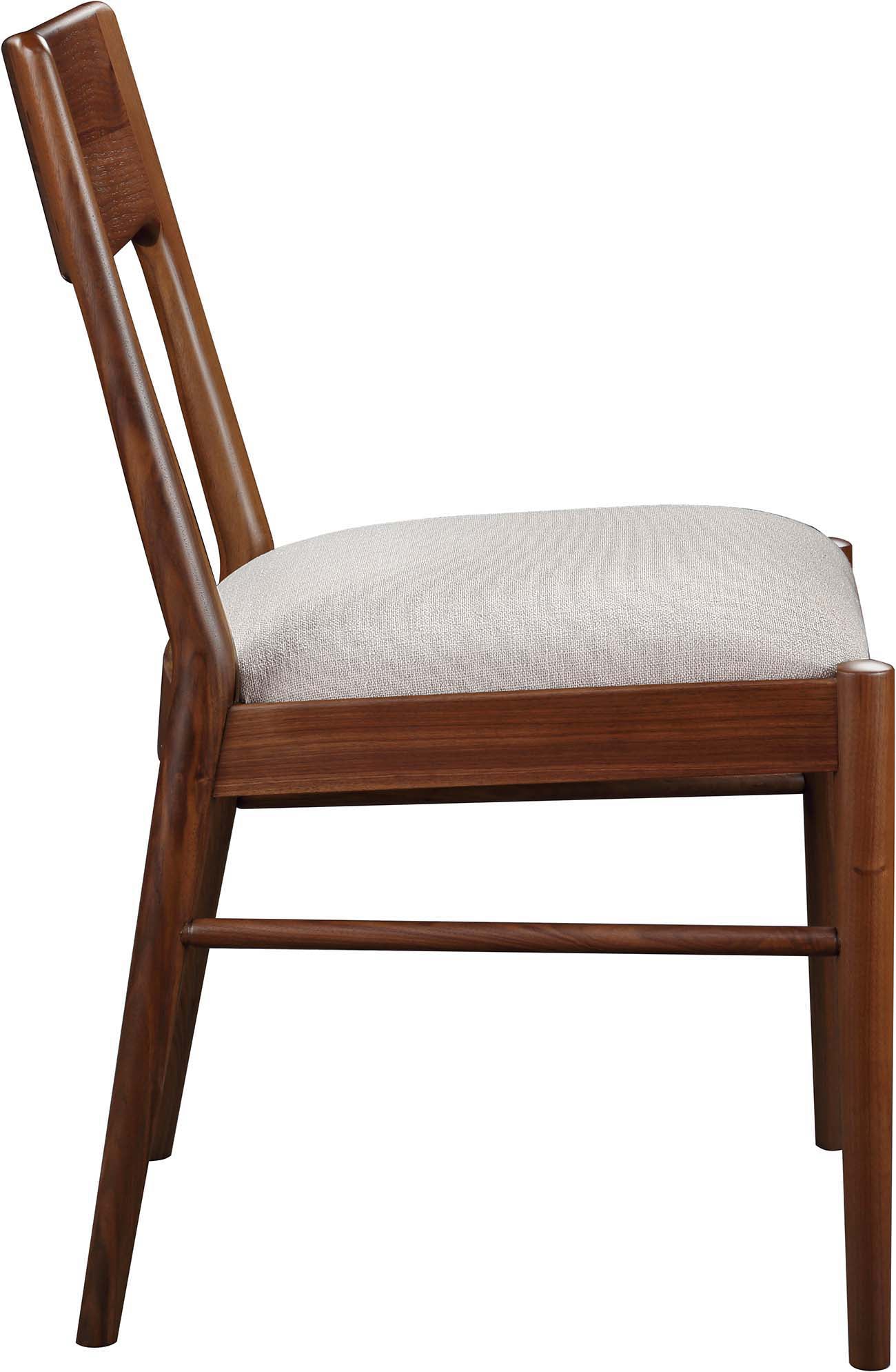 Walnut Grove Side Chair, Dining Chair by Stickley, 20" width x 33.5" height x 22" depth View 2