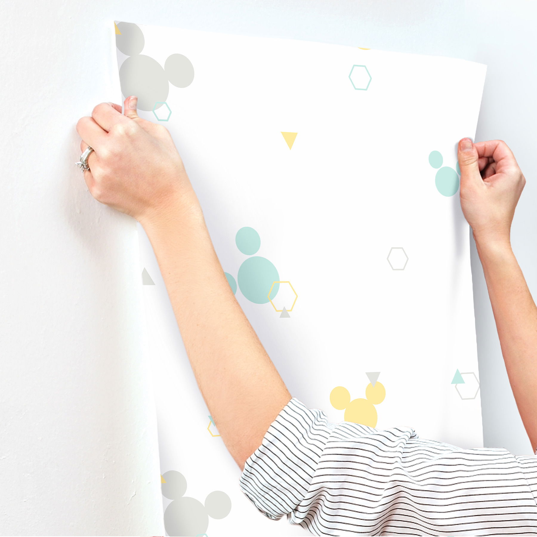 Disney Minnie Mouse Dots Green & Yellow Wallpaper large image 